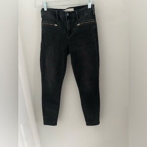 Gap True Skinny Ankle Jeans